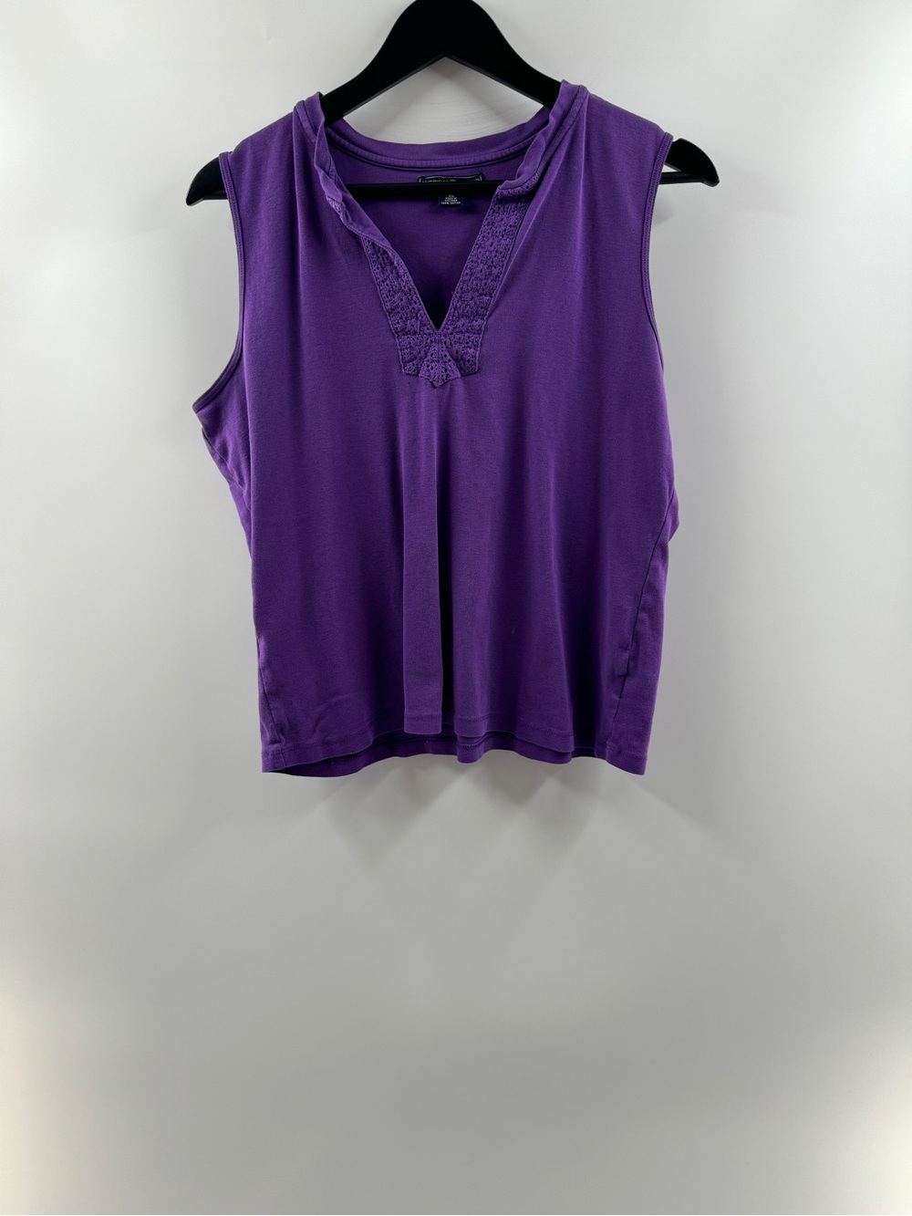 American Living Purple V-Neck Sleeveless Top – Women's XL